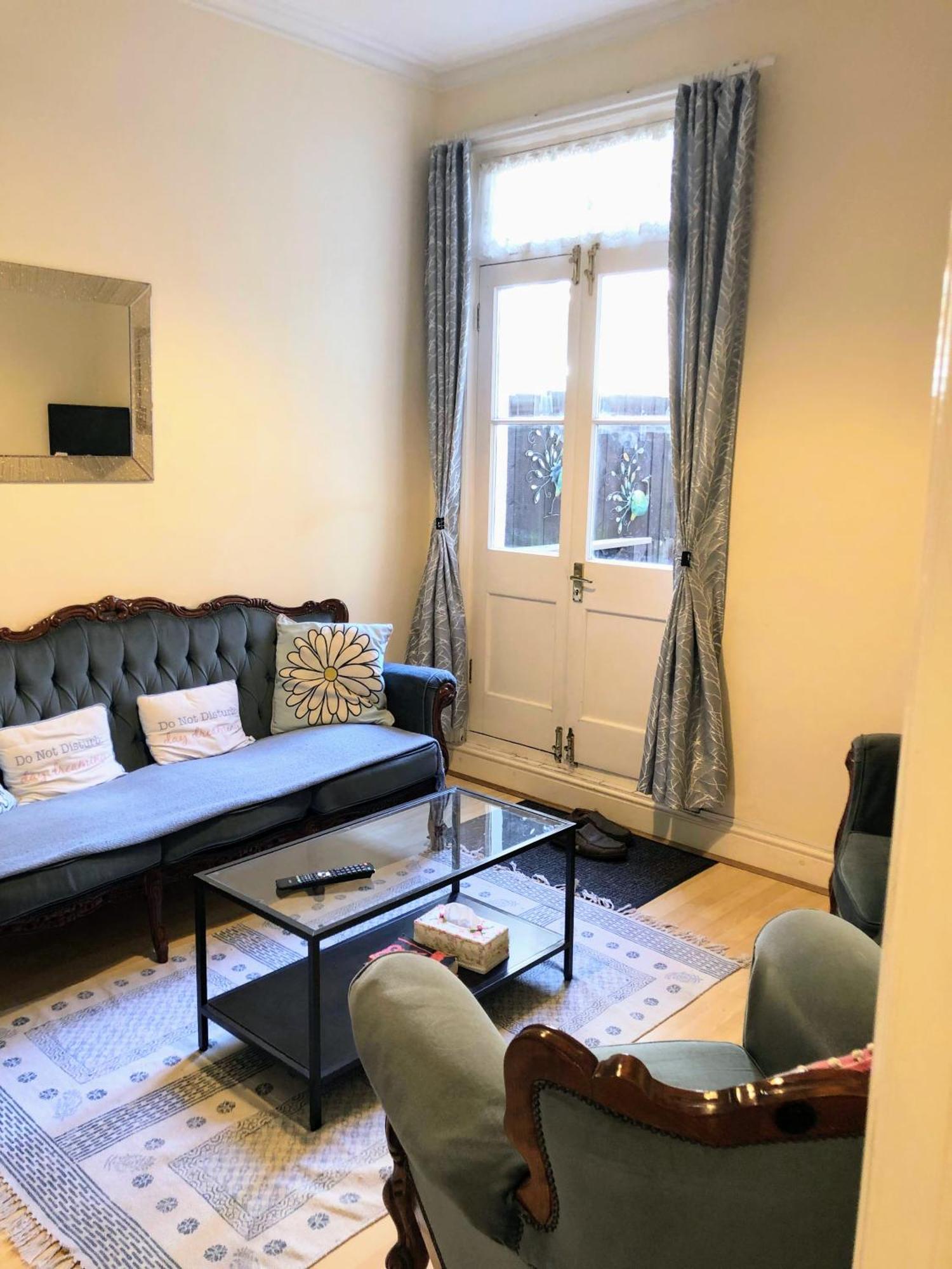 Spacious West London 2 Bedroom Apartment Eksteriør billede